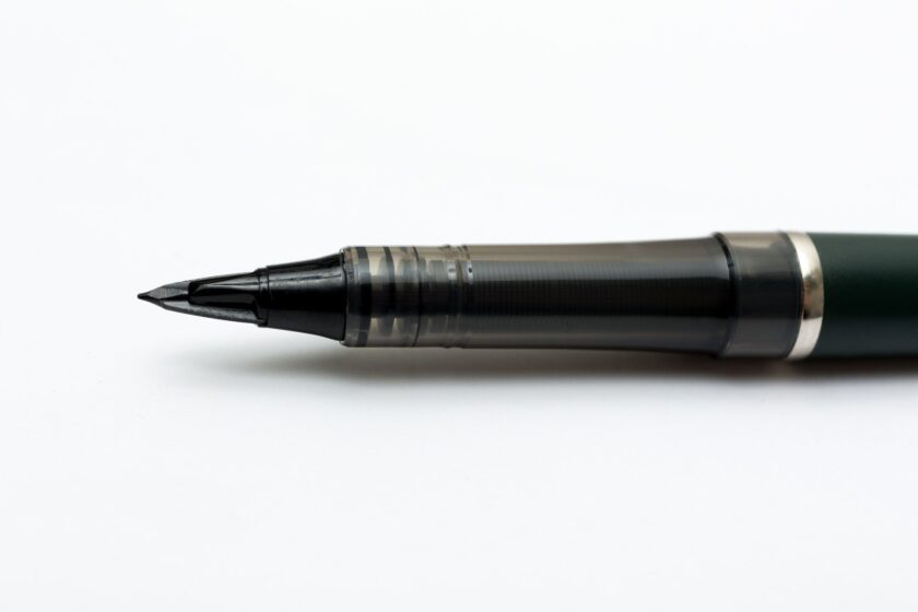 plastic fountain pen with flexible nib - Image 2