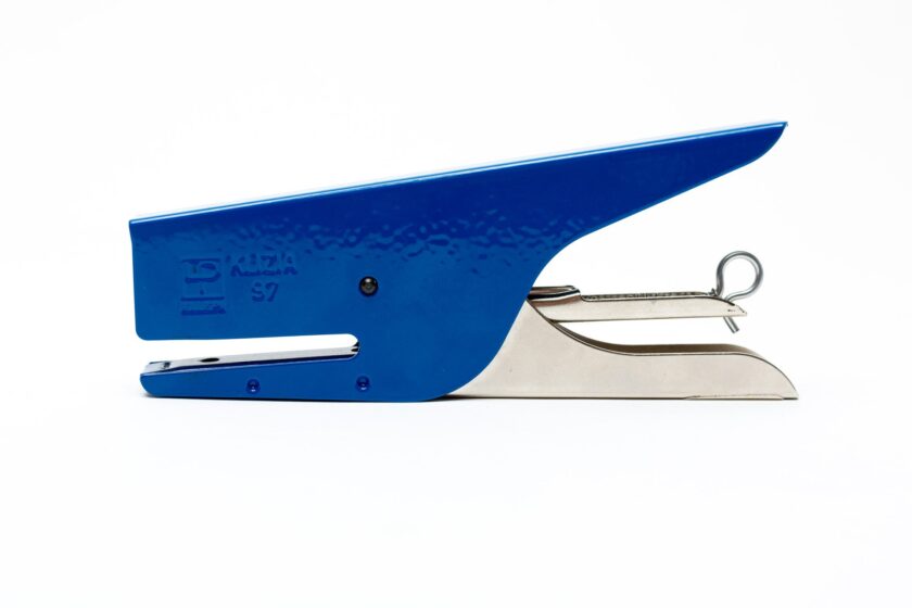 Handheld Stapler Blue - Image 2