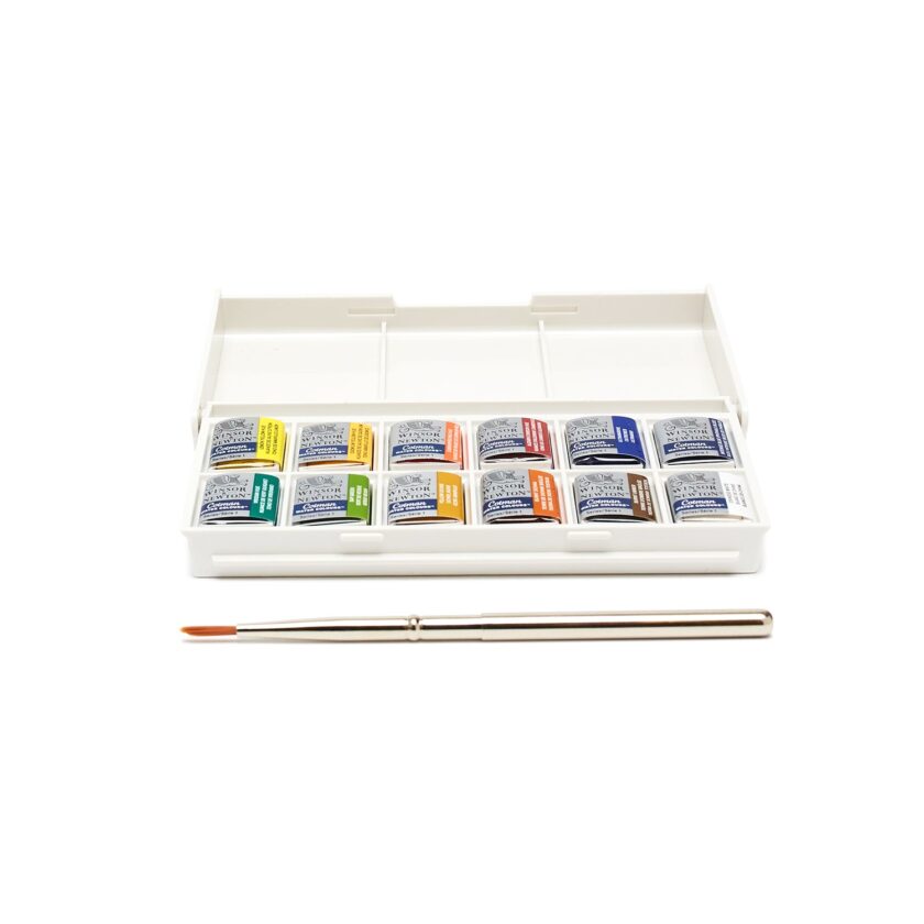 compact portable watercolor kit