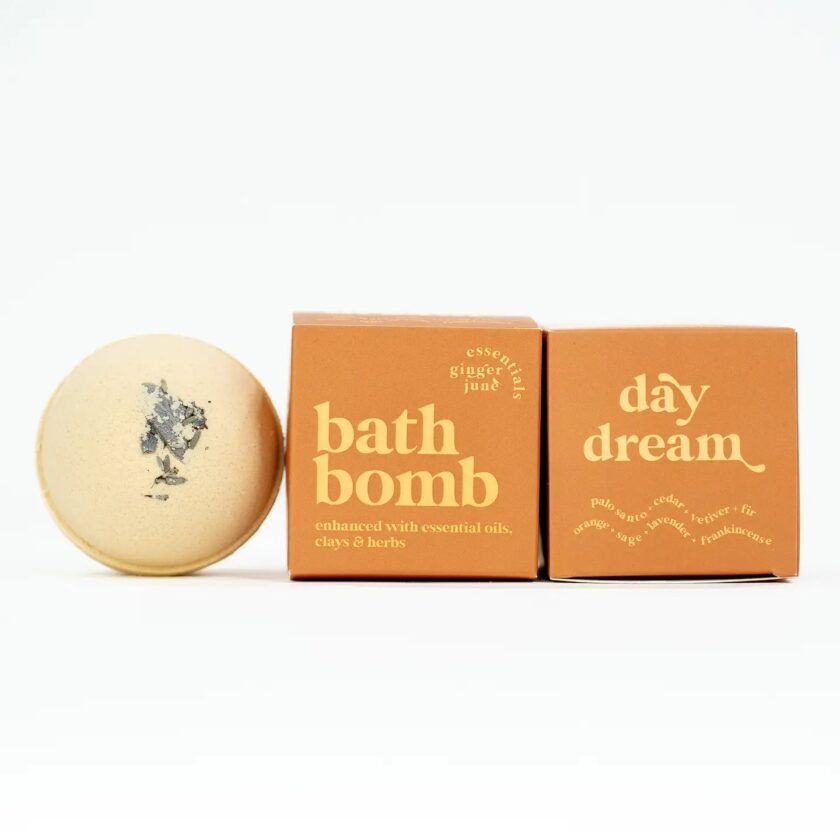 relaxing bath bomb